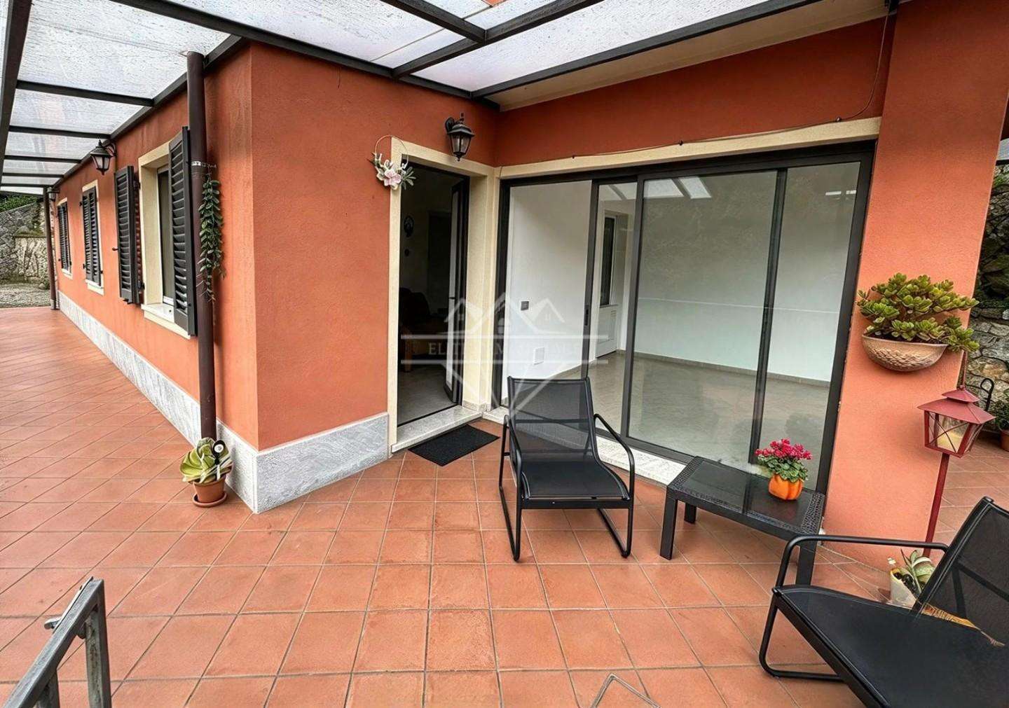 Porzione di casa Via Diramazione per Carrara,, Carrara