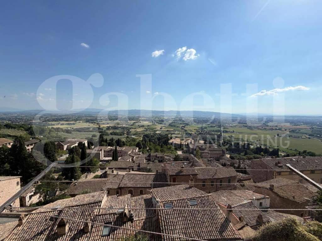 Appartamento Via San Francesco, 12, Assisi