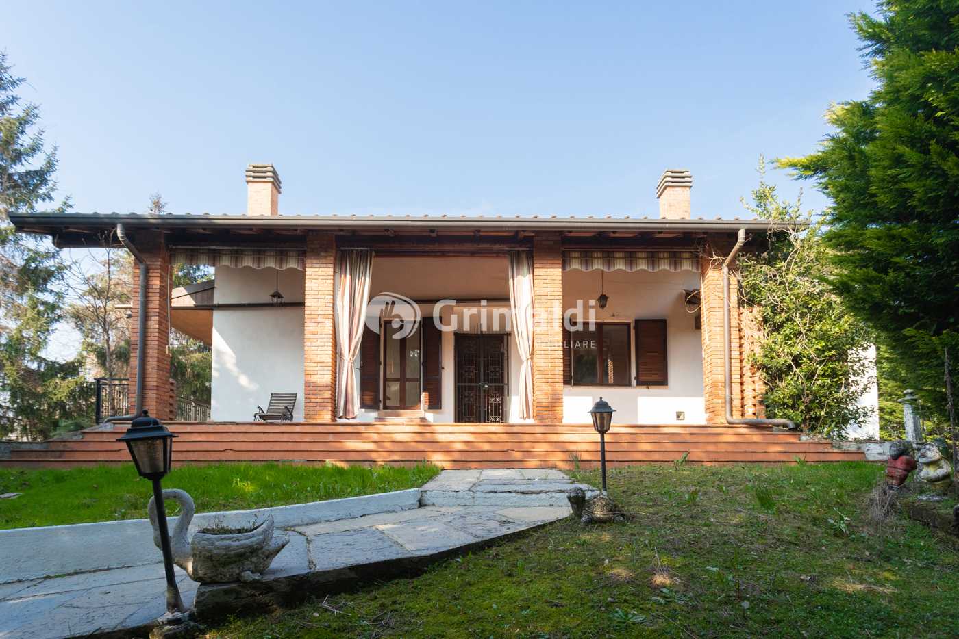 Casa indipendente via Marconi, Correzzana