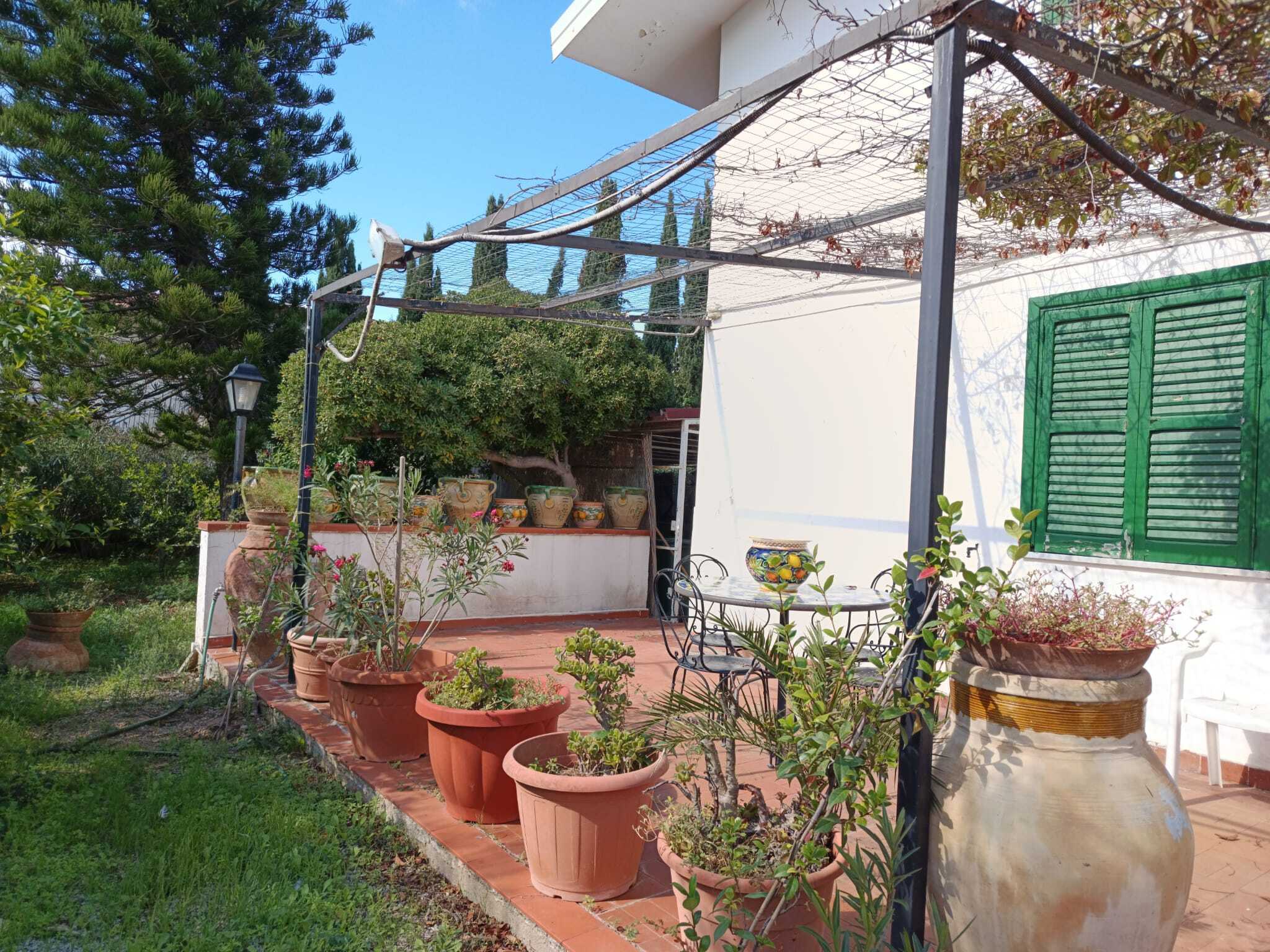 Casa indipendente contrada margi sottana, Partinico