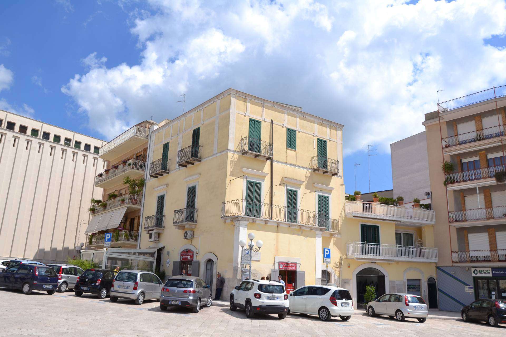Ufficio Piazza della Repubblica 22, Canosa di Puglia