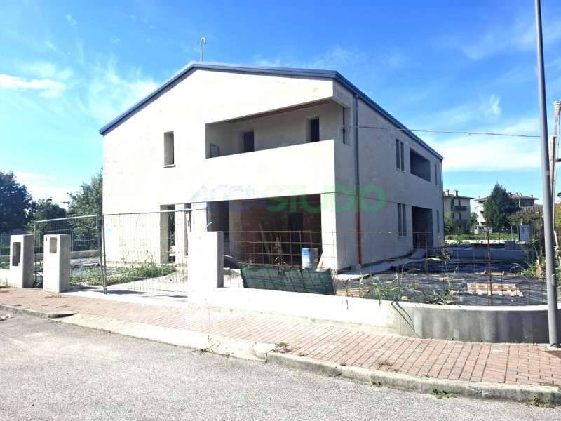 Casa Bi - Trifamiliare Via Roma, Bolzano Vicentino