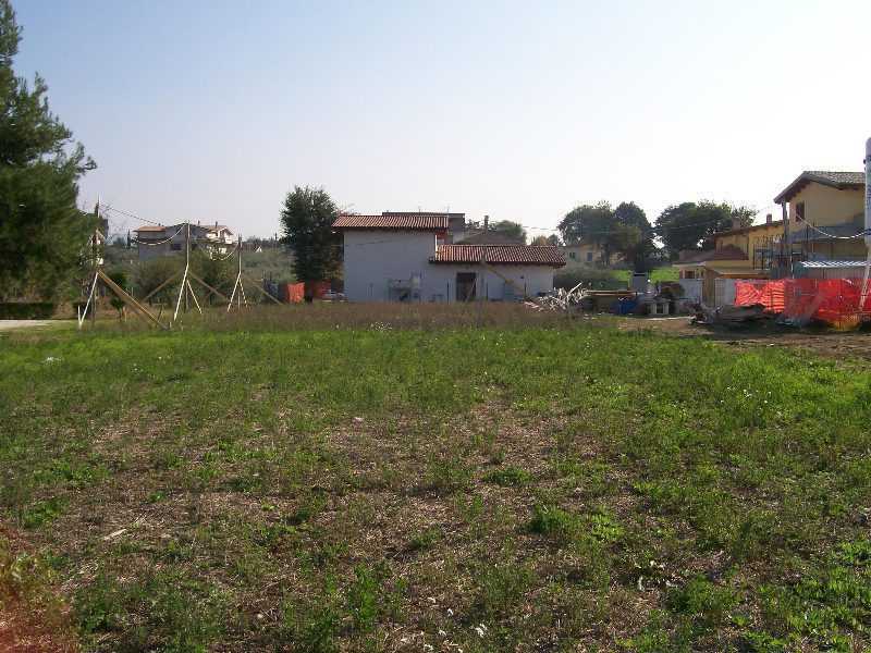 Terreno edificabile Via Santa Cresimata, Cepagatti