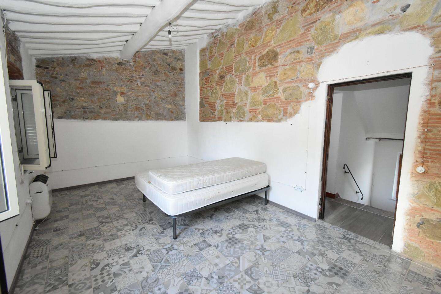 Palazzo - Stabile Via Luigi Galvani,, Vecchiano