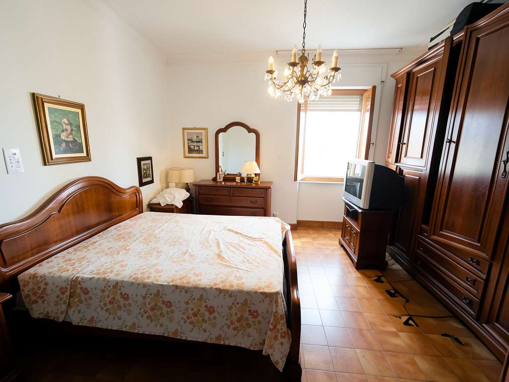 Casa Bi - Trifamiliare G. Carducci, Carrara