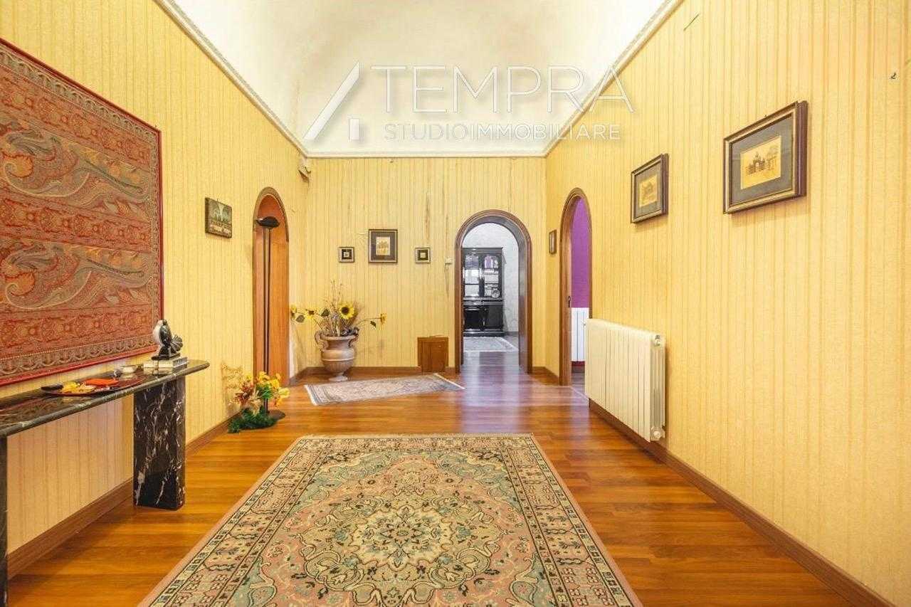 Appartamento Via San Filippo, Adrano