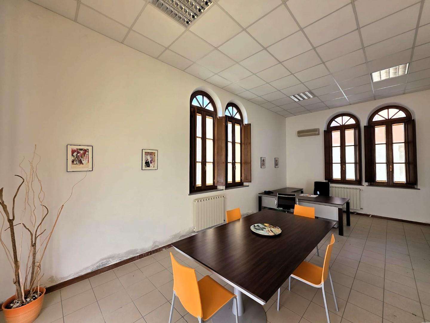 Ufficio Via Cesare Battisti,, Fucecchio