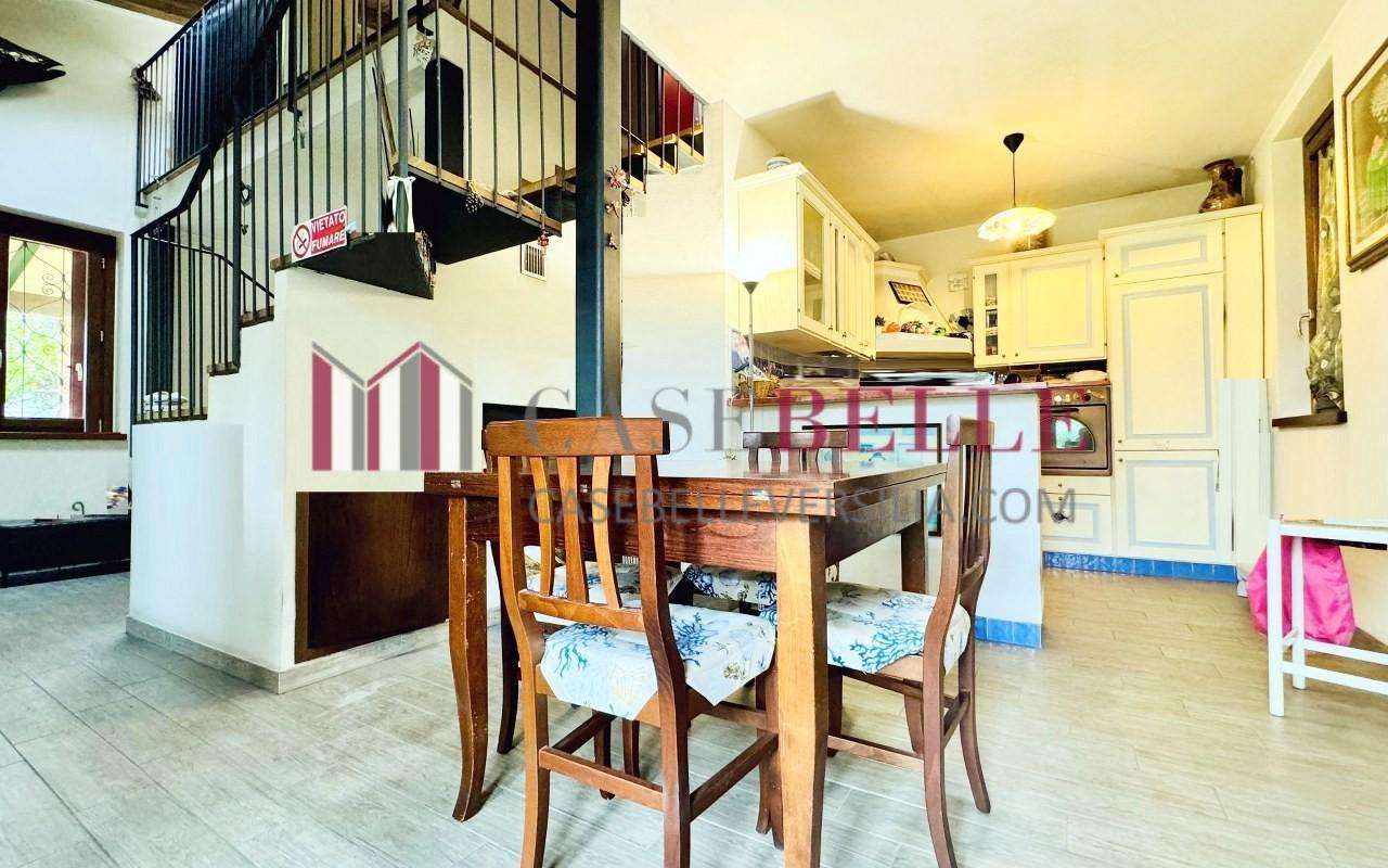 Casa Bi - Trifamiliare Via Rodi,  15, Pietrasanta