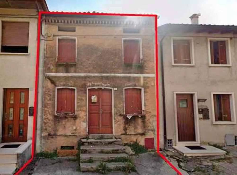 Casa indipendente Via Mazzacavallo, Cogollo del Cengio