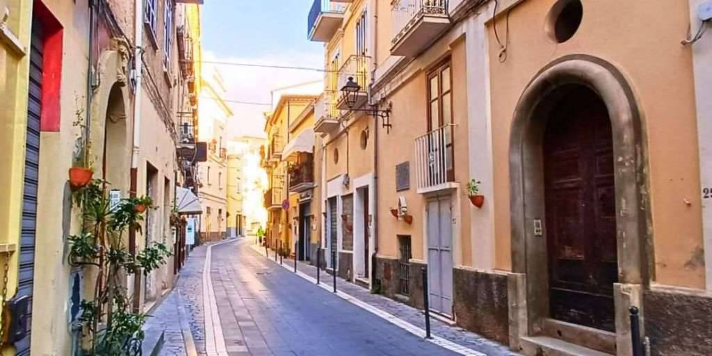 Negozio Via Luigi De Seta, Cetraro