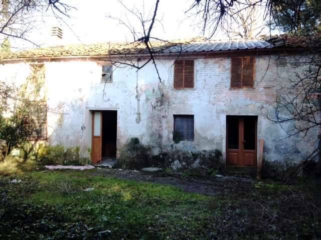 Casa indipendente Segromigno in Monte, Capannori