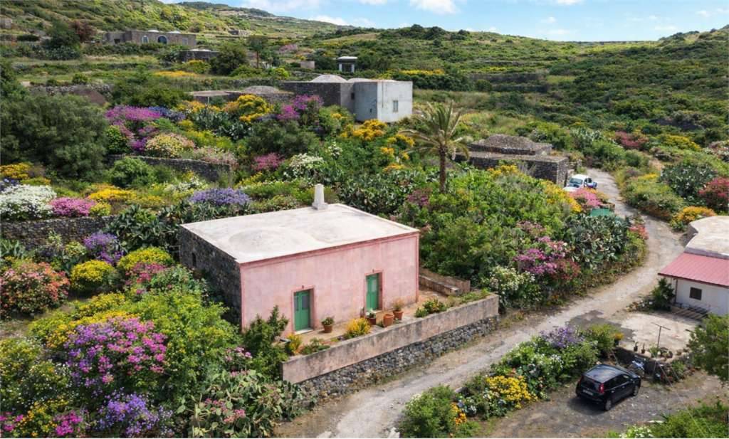 Villa Nord-Ovest, Pantelleria