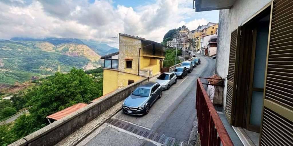 Appartamento, Bonifati