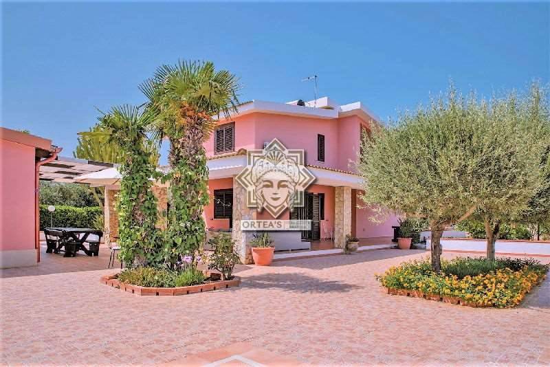 Villa Ognina, Siracusa