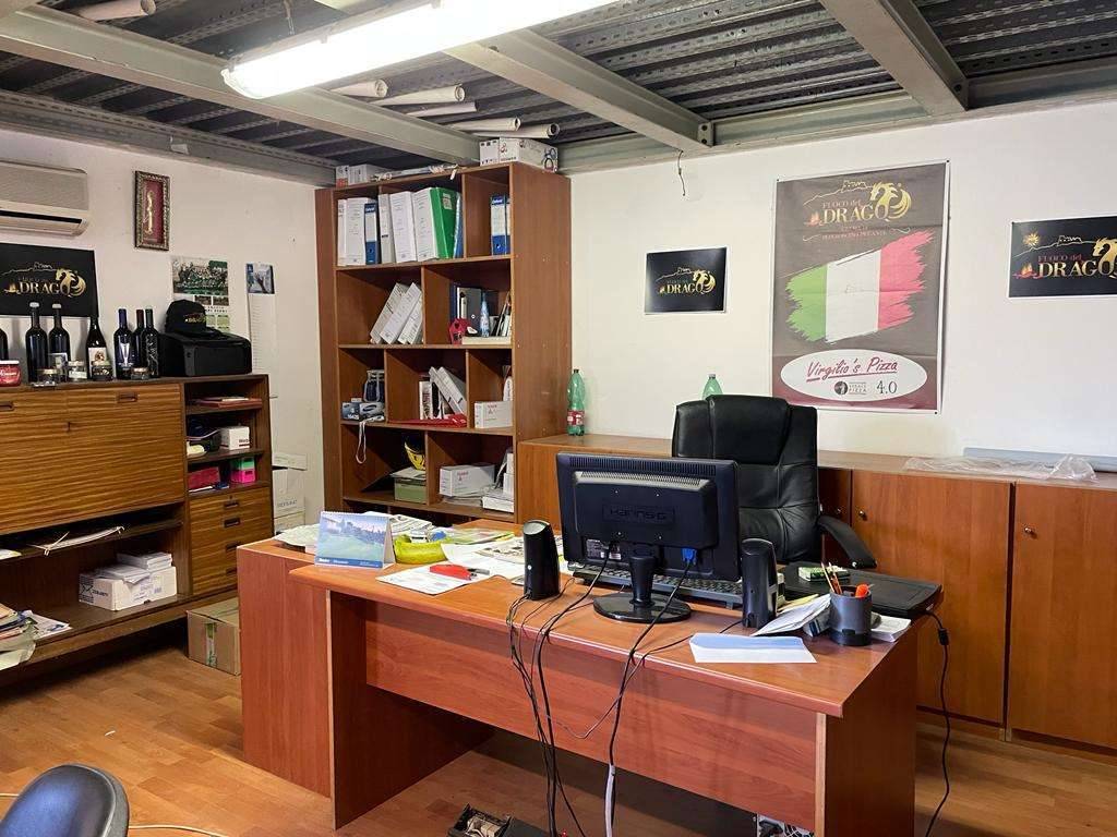 Magazzino - Deposito Crocelle, Mondragone