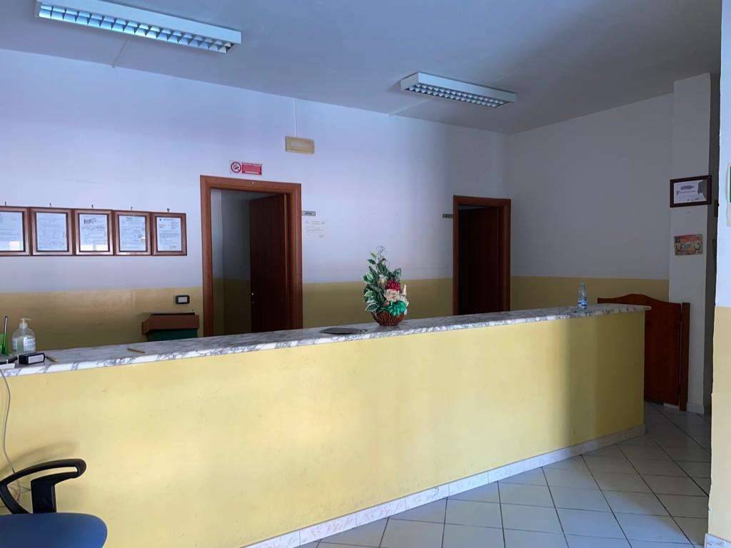 Magazzino - Deposito Via Napoli, Cancello ed Arnone