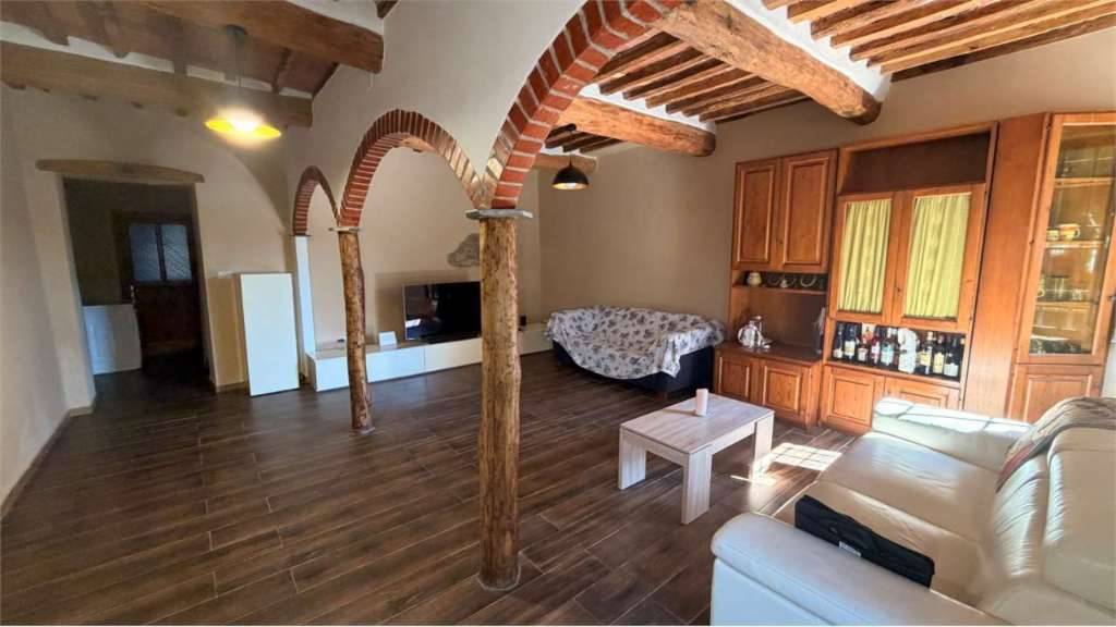 Porzione di casa Via del Centenario, 36, Porcari