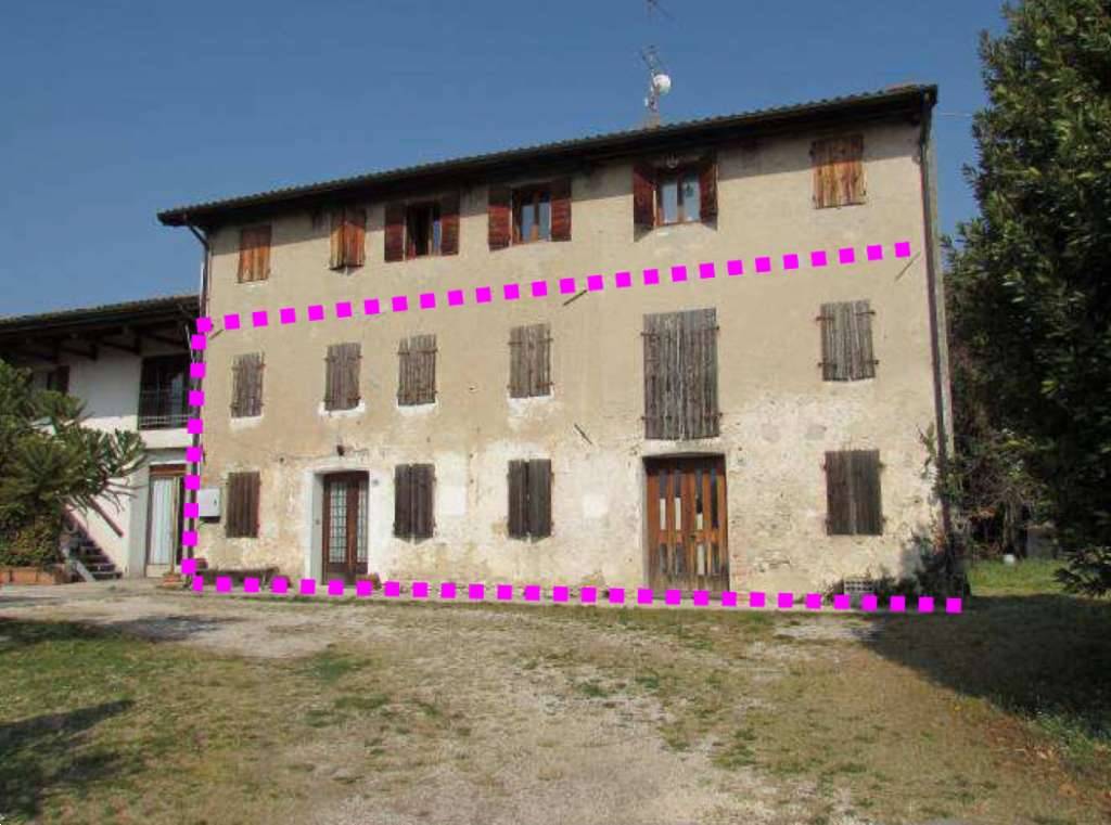 Porzione di casa Via Camerin, Colle Umberto