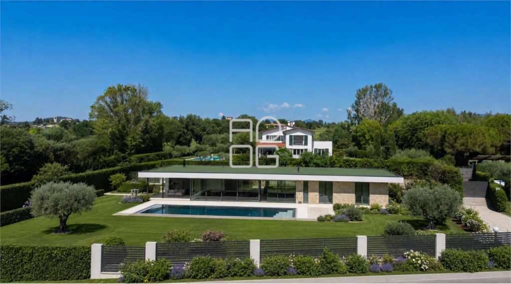Villa Via San Sivino, Moniga del Garda