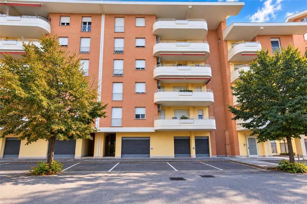 Negozio Via La Botte, Frosinone