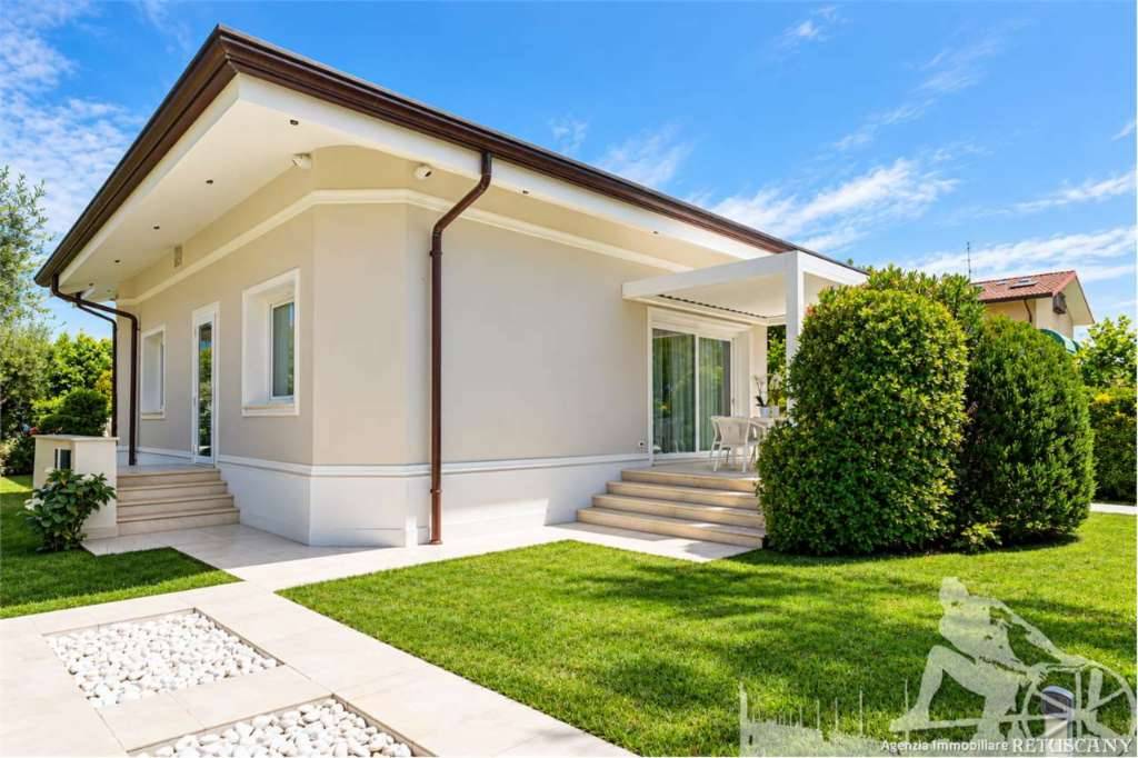 Casa indipendente Centro di ponente, Forte dei Marmi
