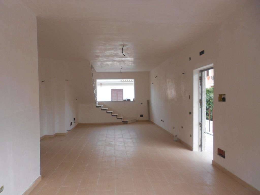 Casa Bi - Trifamiliare, Mondragone