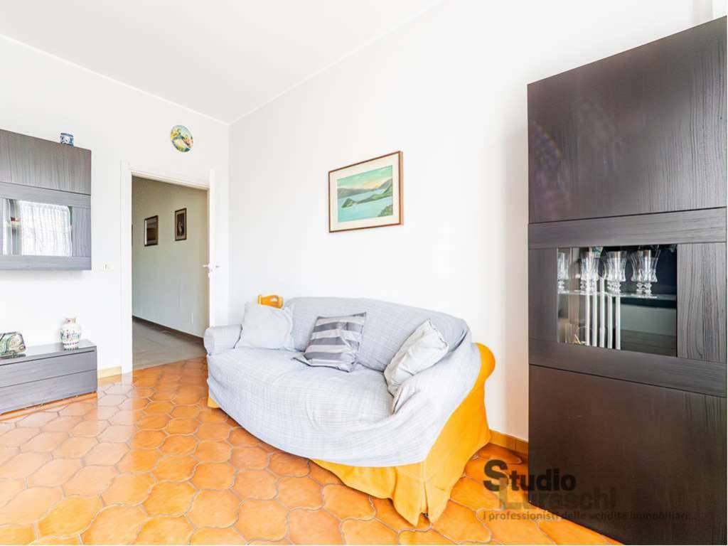 Appartamento Via Don Luigi Sturzo, Molteno