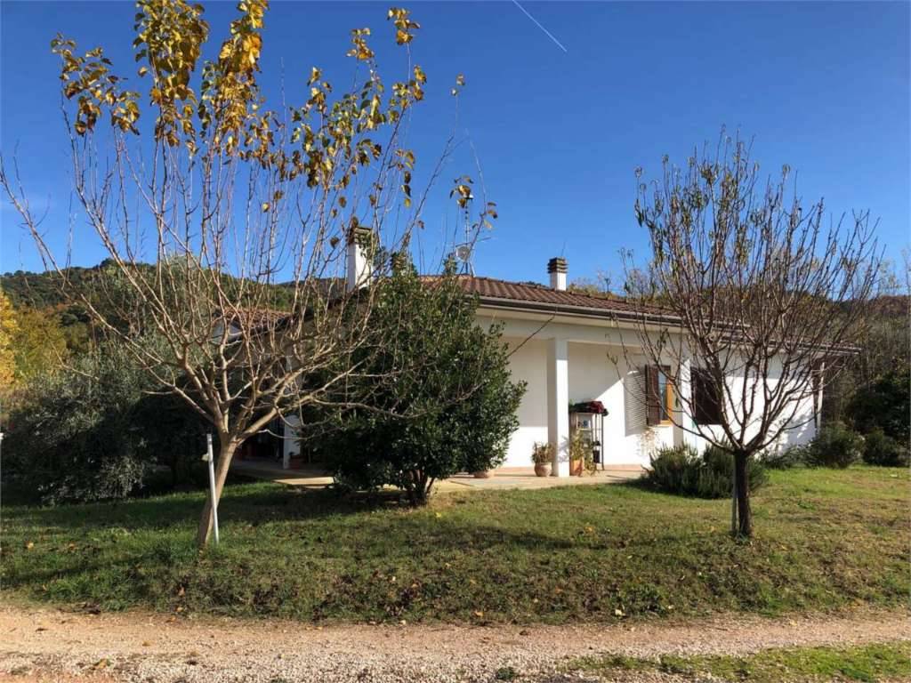Villa Via Santa Maria di Roncione, Deruta