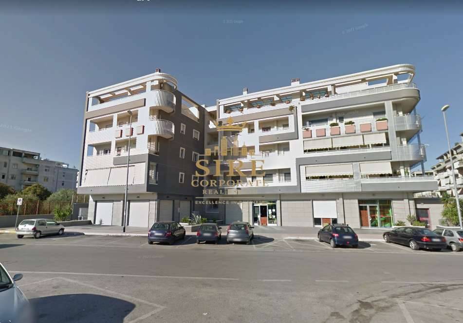 Box - Garage - Posto Auto Via Corato, Trani