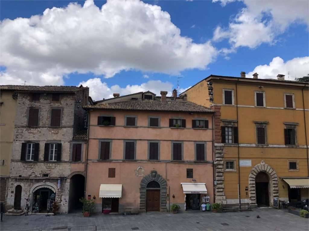Attico - Mansarda Centro Storico, Todi