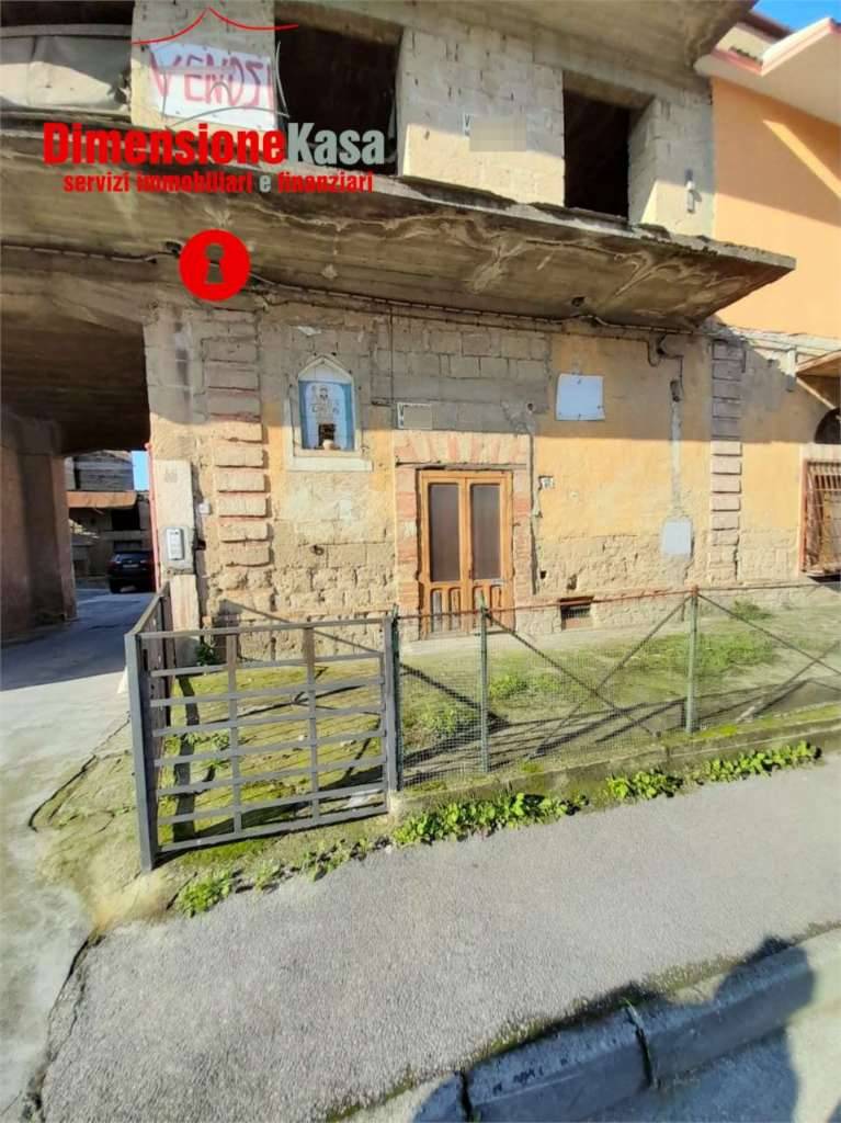 Casa indipendente Via Capitolo, San Felice a Cancello