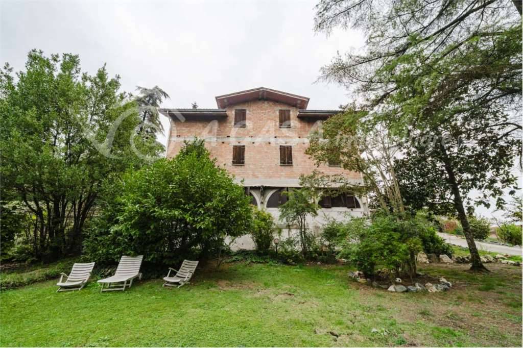 Casa indipendente Ramiola, Medesano