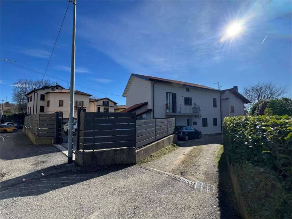 Villa Via San Gottardo, 41, Varese