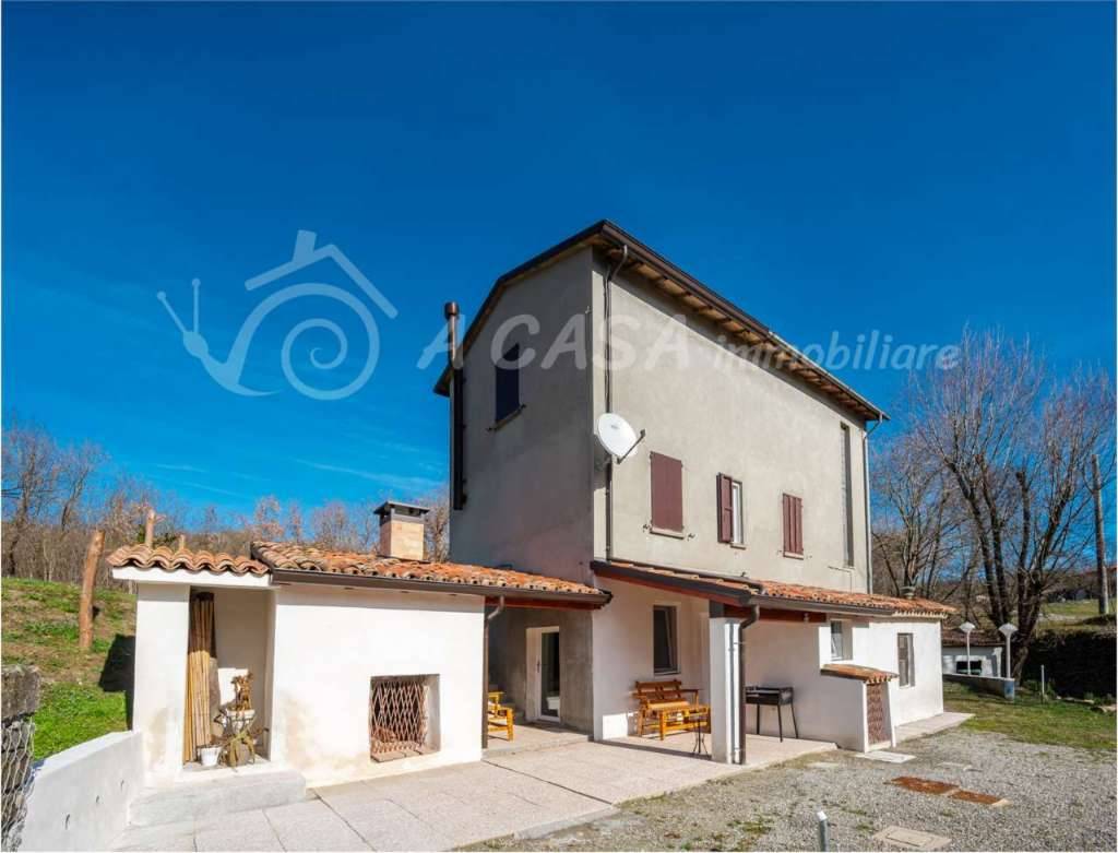 Porzione di casa Vianino, Varano de' Melegari