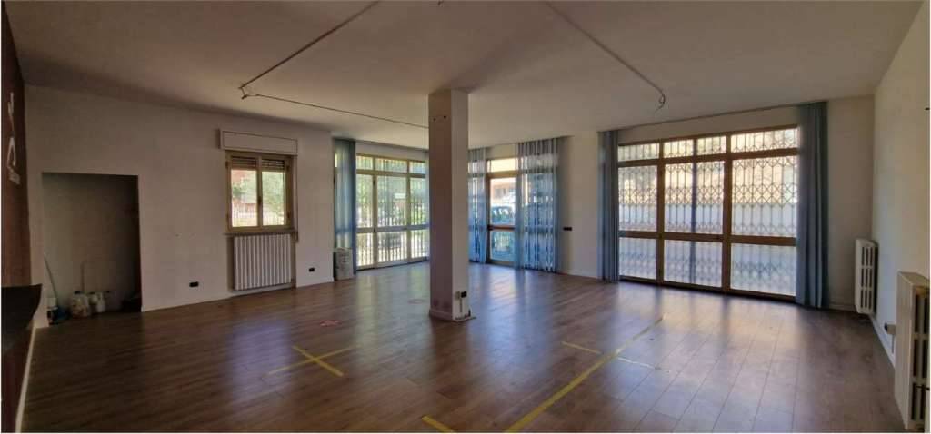 Ufficio Via Venticinque Aprile, Todi