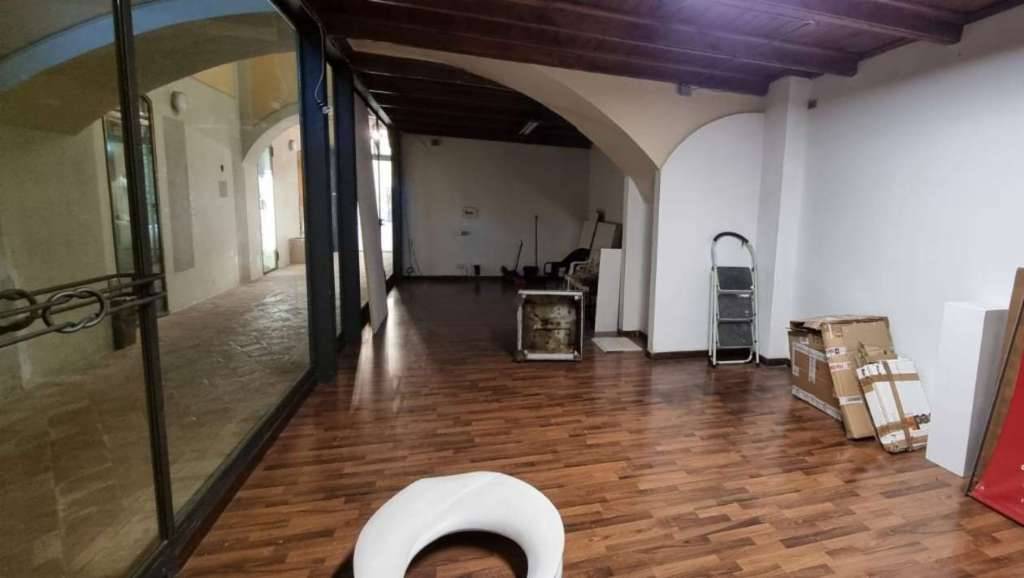 Negozio, Spoleto