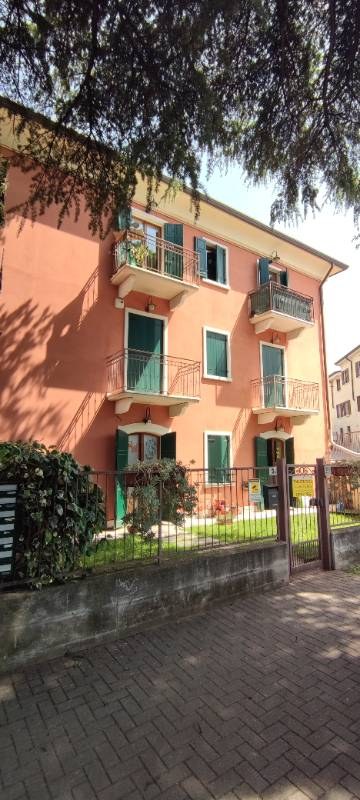 Appartamento Via Stazione 2a, Sant'Ambrogio di Valpolicella