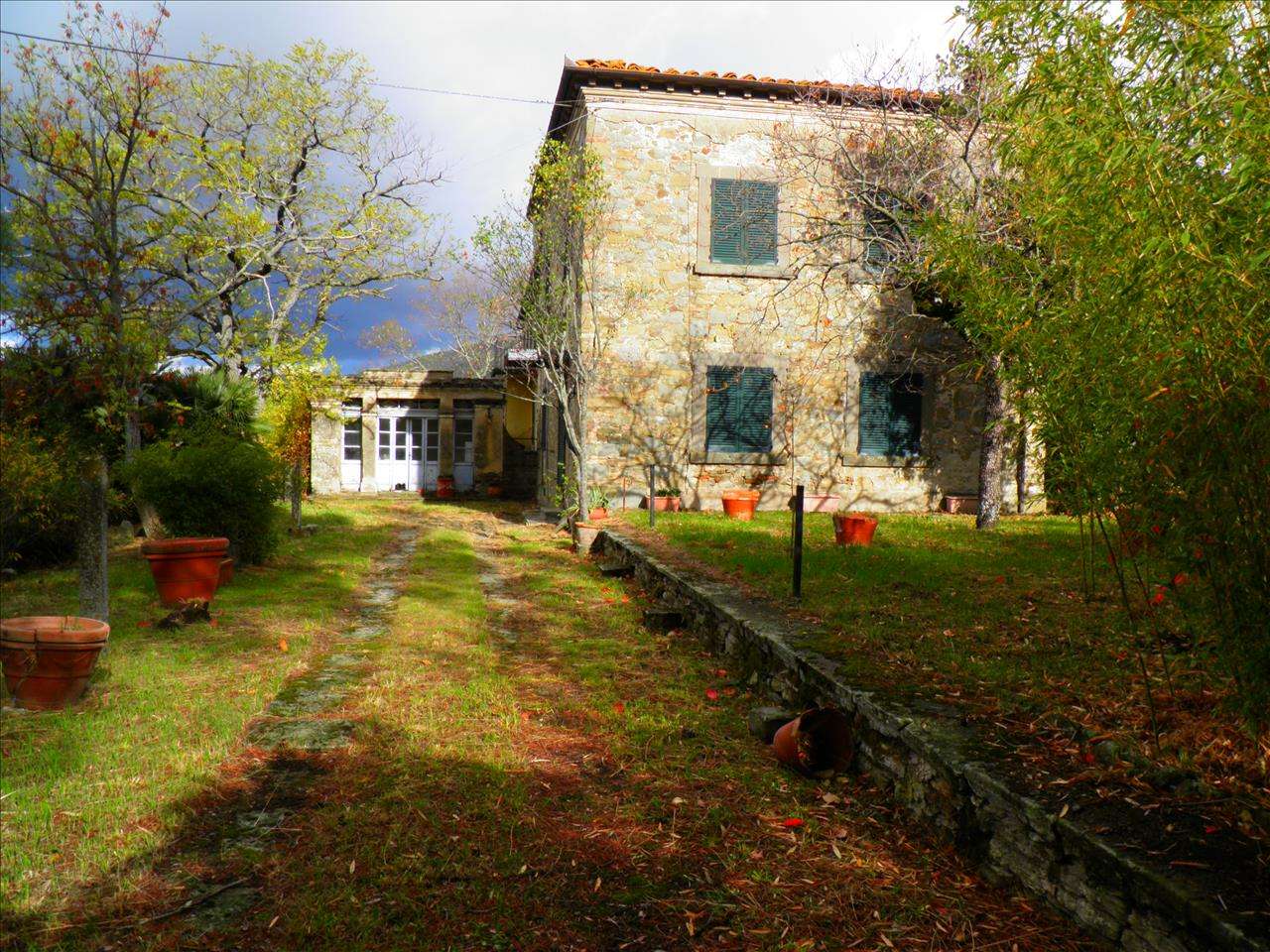 Villa in Vendita a Cortona