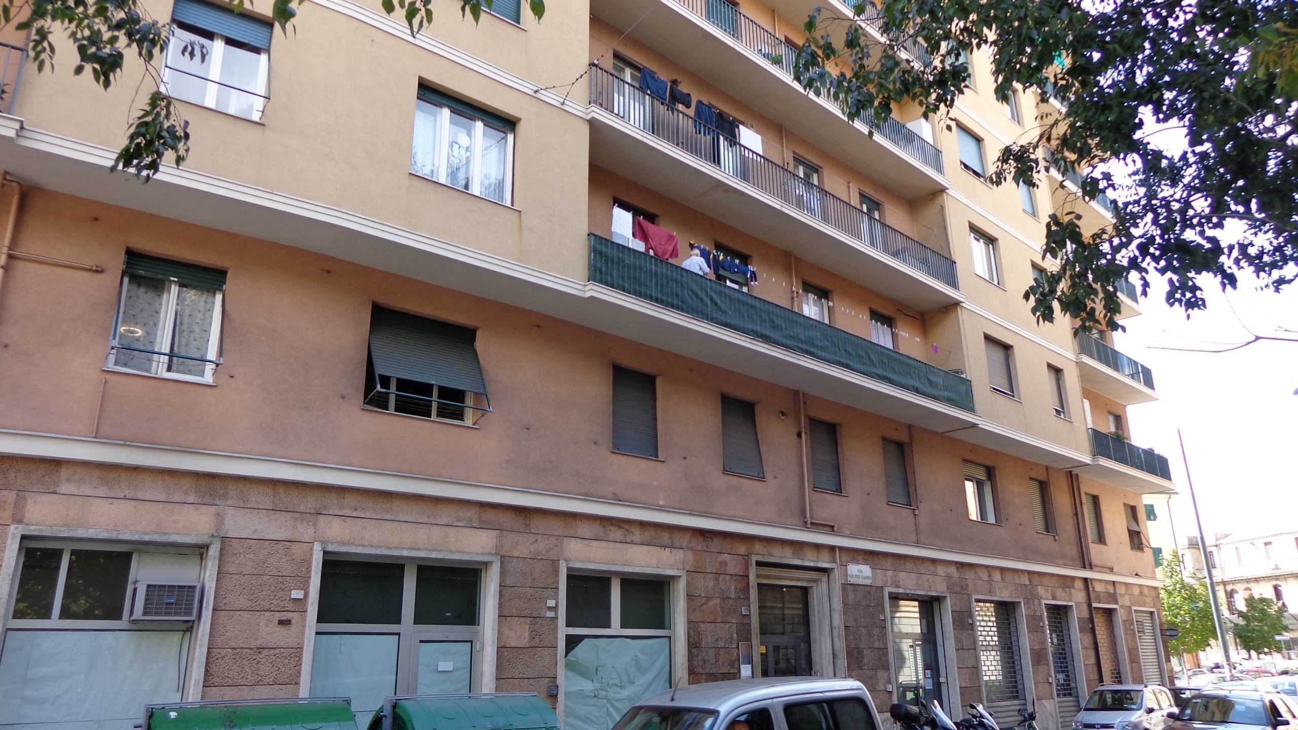 Appartamento in Vendita a Genova Piazza Nicolò Barabino