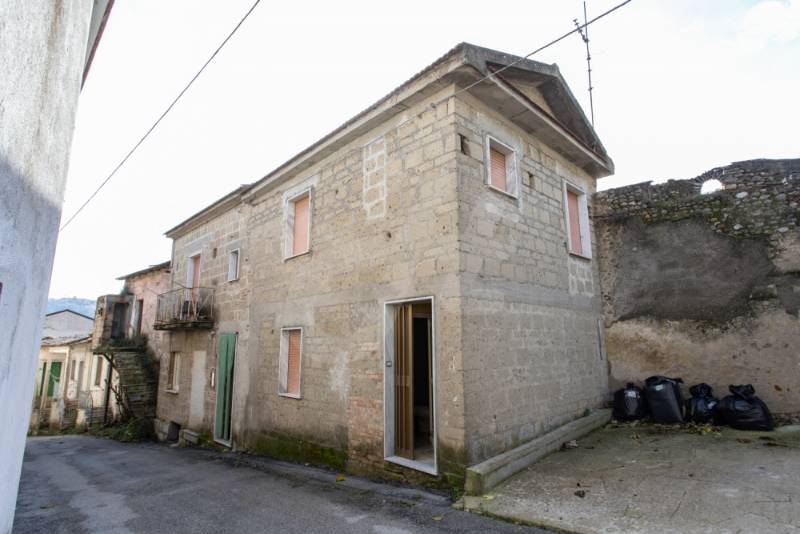Casa indipendente Via Cucciano, San Martino Sannita