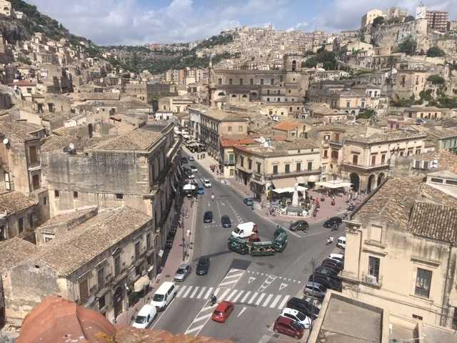 Appartamento in Vendita a Modica Corso Umberto I