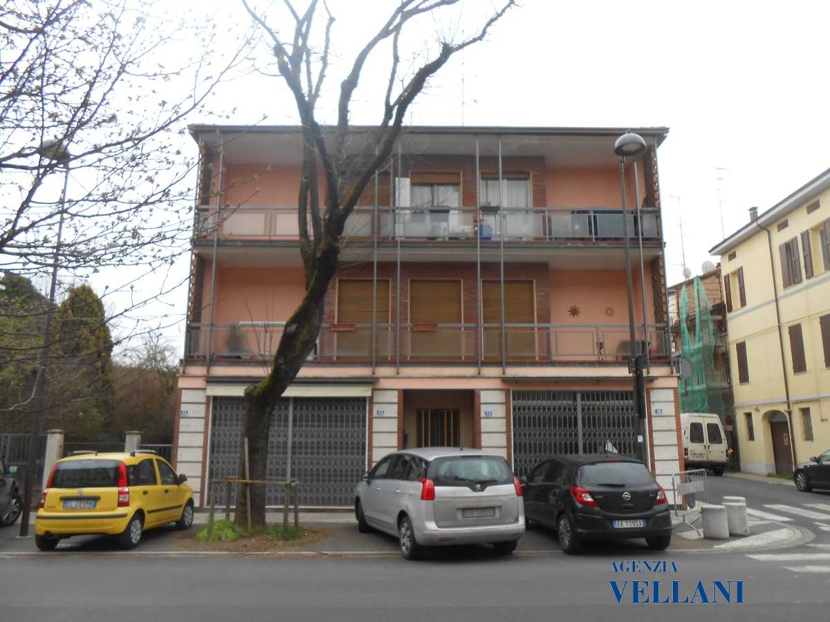 Villa in Vendita a Carpi via Galilei