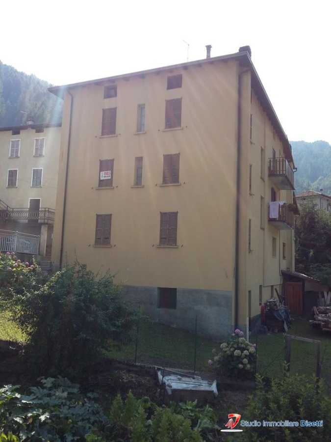 Casa Bi - Trifamiliare Via Camillo Golgi, Corteno Golgi