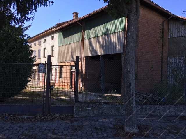 Casale in Vendita a Casei Gerola