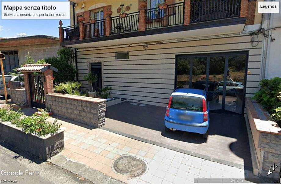Attività  commerciale Via maria santissima addolora, Biancavilla