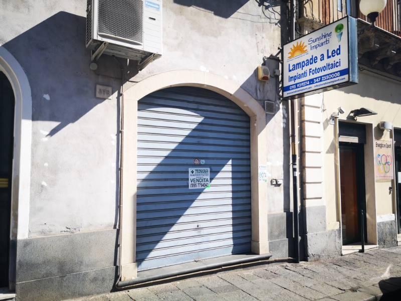 Locale commerciale Corso Italia, Giarre
