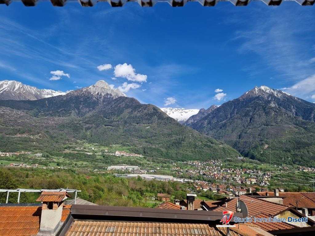 Casale Via Staccone, Cerveno