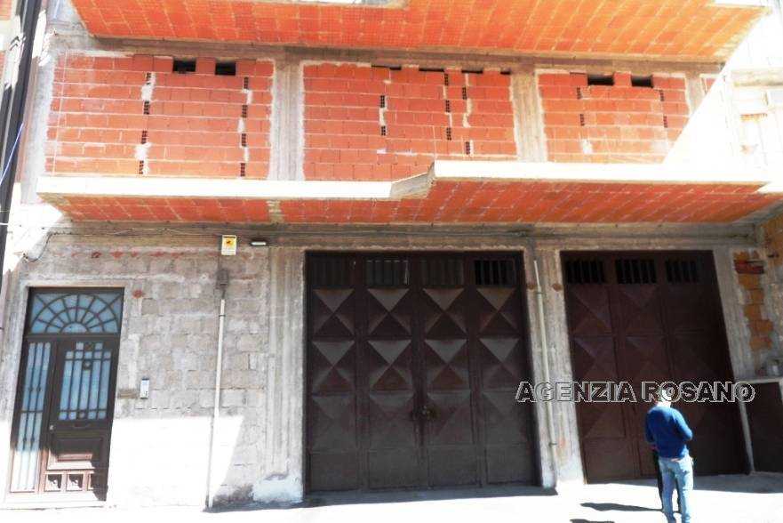 Appartamento Via TARANTO, Biancavilla