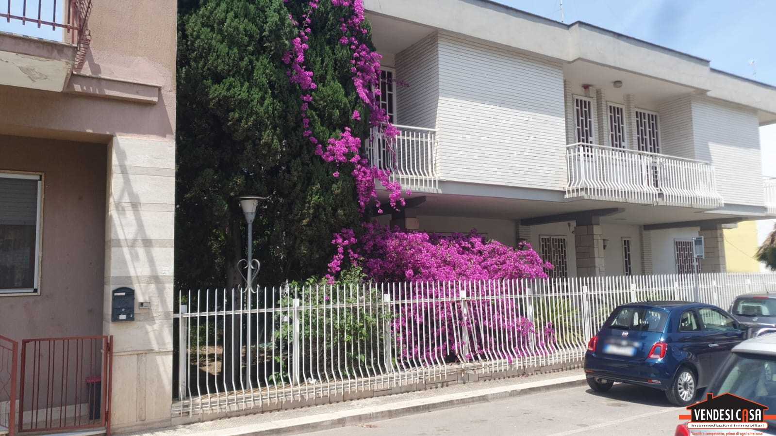 Villa in Vendita a Adelfia Via Vittorio Emanuele