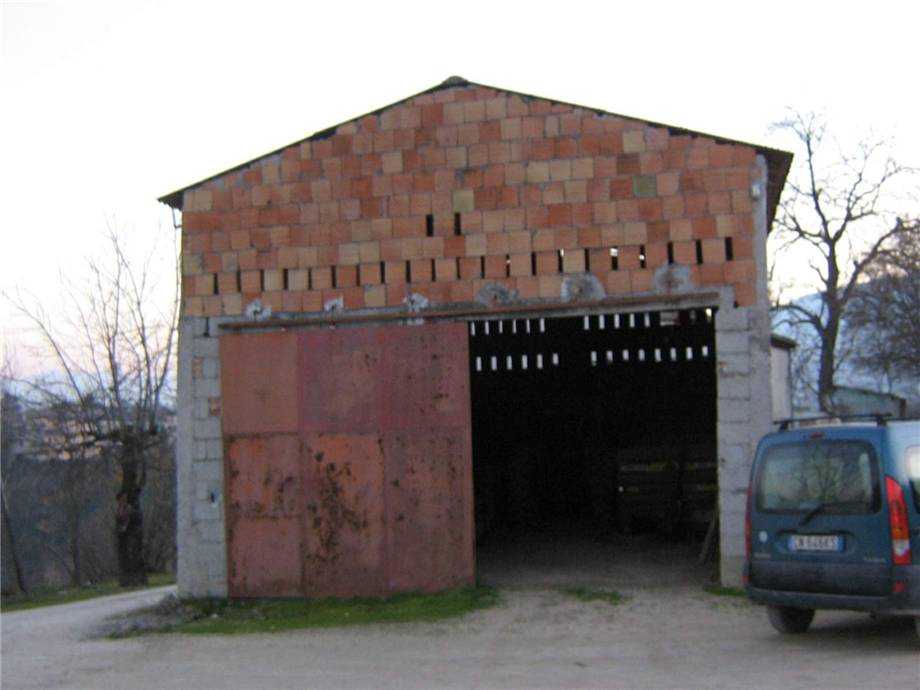 Attività  commerciale Via SERRE BASSE, Matelica